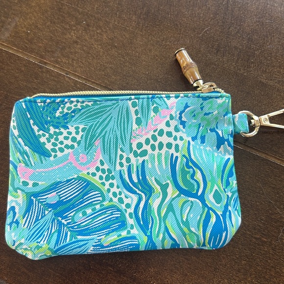 NWT Lilly Pulitzer zip top wallet - Picture 2 of 4